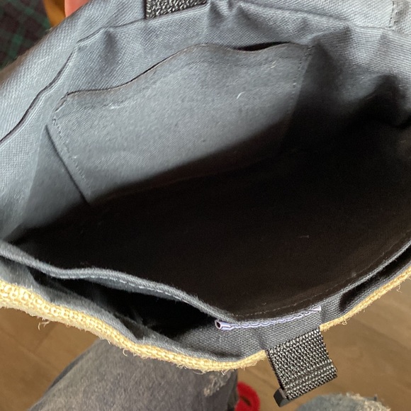 NWOT Clutch Crossbody 46” Braided Strap Burlap and Black Denim Bag Turtle Button - Picture 11 of 16